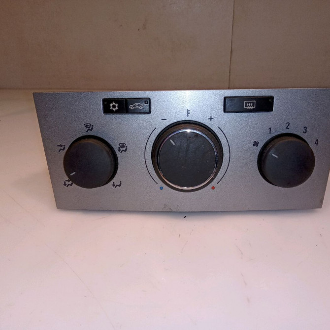 Commande de chauffage occasion OPEL ASTRA III Phase 2 01-2007->04-2011 1.7 CDTI 110ch 13308255 1