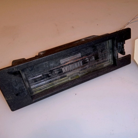 Eclaireur plaque de police d occasion OPEL ASTRA IV Phase 1 01-2010->06-2012 13251936