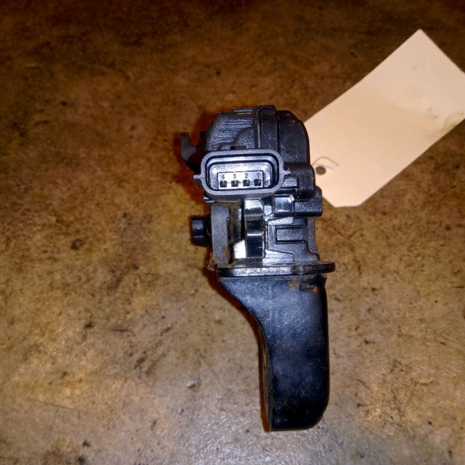 Serrure hayon occasion DACIA DUSTER Phase 1 03-2010->12-2013 1.5 DCI 110ch 905030010R 3