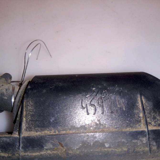 Eclaireur plaque de police d occasion OPEL CORSA IV Phase 1 09-2006->12-2010 1.2 TWINPORT 80ch 13251936 4