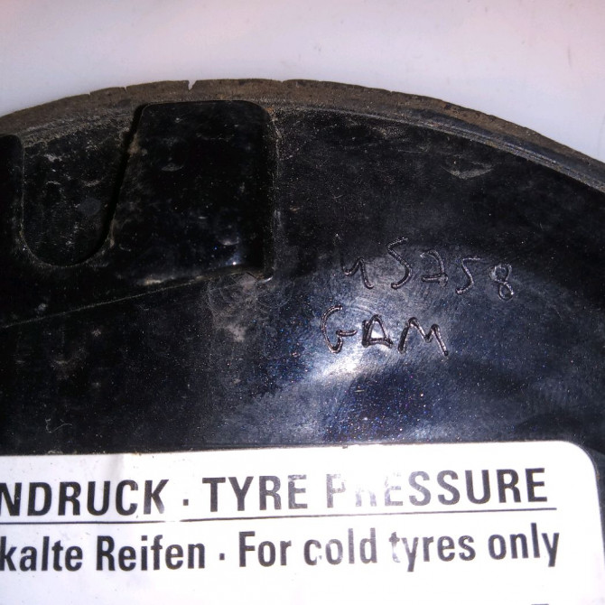 Volet de trappe carburant occasion OPEL ASTRA III Phase 2 01-2007->04-2011 1.7 CDTI 110ch 93183914 3