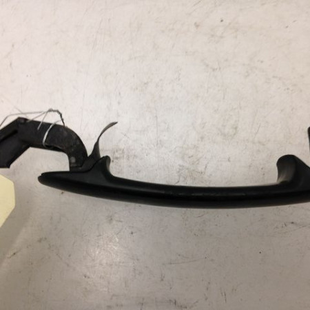 Poignee ext porte avd occasion VOLKSWAGEN GOLF IV GOLF IV Phase 1 1998-01-01->2005-06-30 1.9 TDI 100ch 3B0837207F3FZ