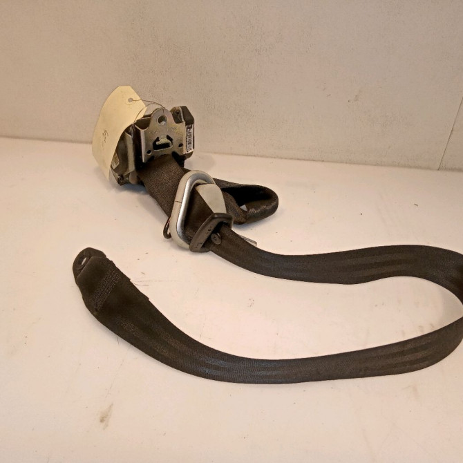 Ceinture avant droite occasion VOLKSWAGEN FOX Phase 1 06-2005->09-2011 1.2i 6v 55ch 5Z0857706AHCP 1