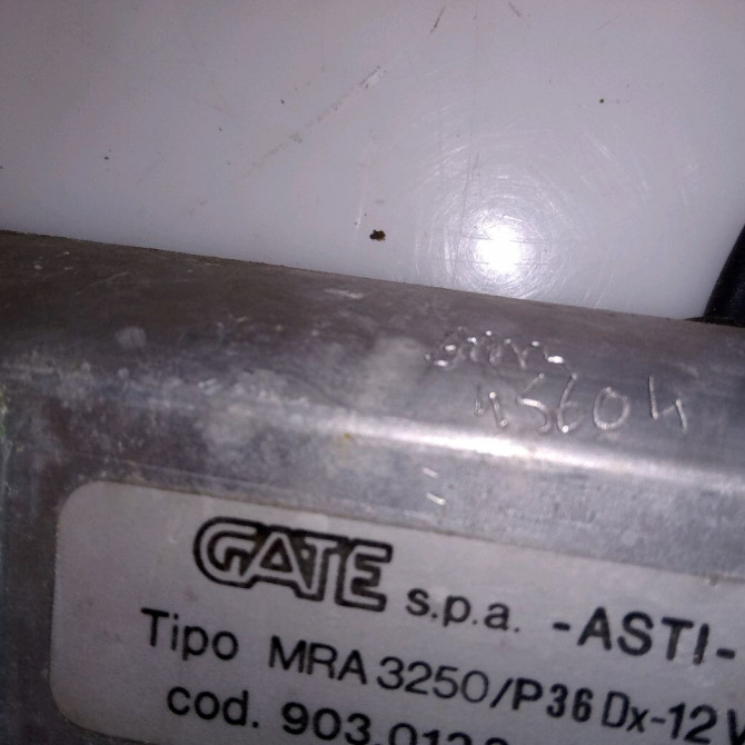 Mecanisme + moteur lève-glace avant droit occasion RENAULT ESPACE II Phase 1 04-1991->02-1995 2.2i 110ch 3