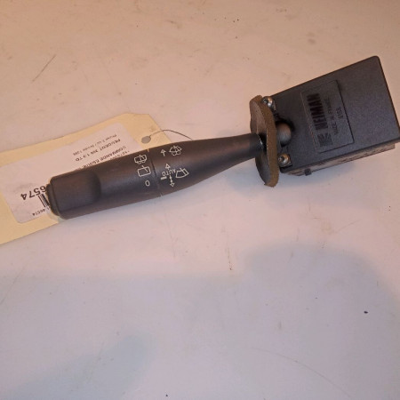 Commande essuie glace occasion PEUGEOT 306 Phase 2 04-1997->03-2002 1.9 TD 6239J1