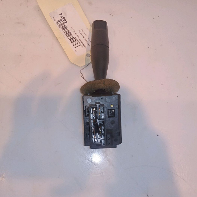 Commande essuie glace occasion PEUGEOT 306 Phase 2 04-1997->03-2002 1.9 TD 6239J1 2