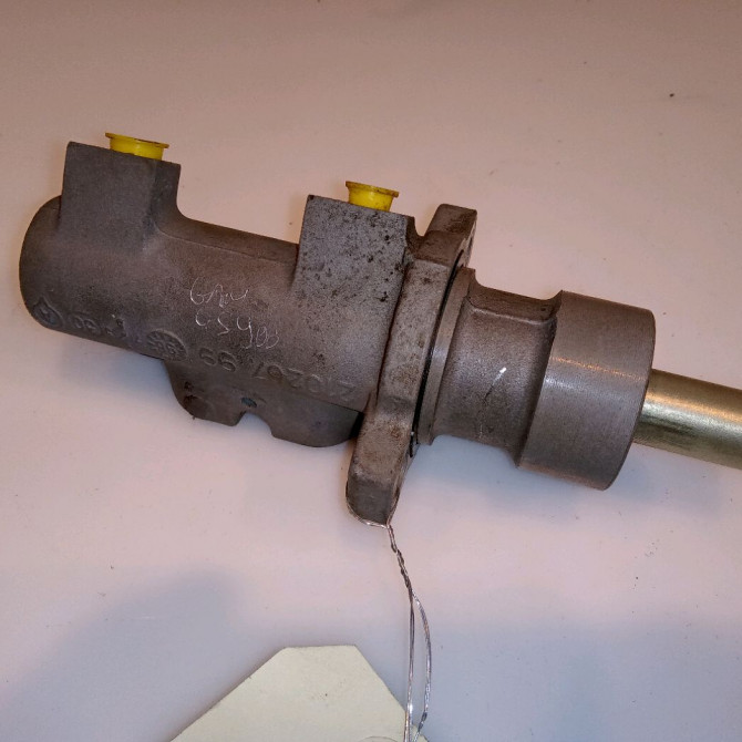 Maitre cylindre occasion FORD MONDEO I Phase 2 10-1996->09-2000 1.8 1025055 2