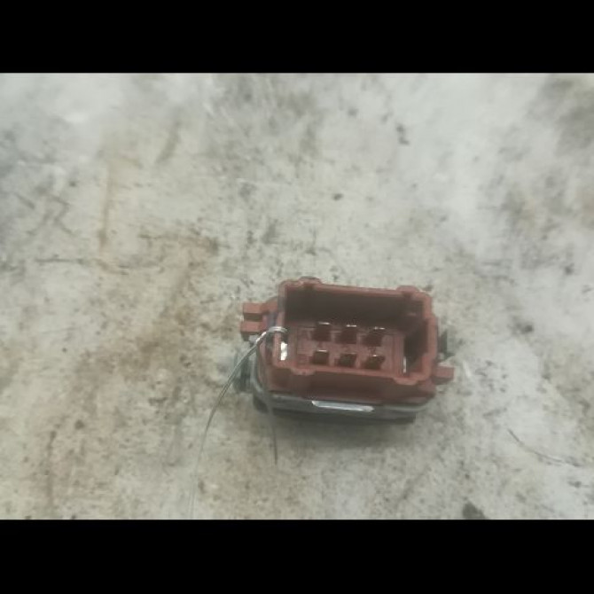 Commande lève-glace porte avant droite occasion RENAULT MEGANE II Phase 2 01-2006->06-2009 1.6i 16v 110ch 8200414961 2