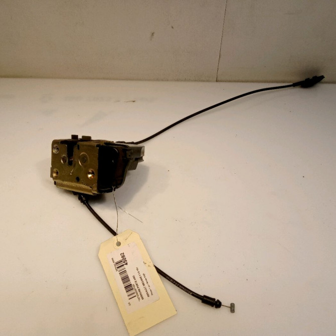 Serrure porte ard occasion RENAULT MEGANE II Phase 1 09-2003->12-2005 1.6 16v 8200028427 1