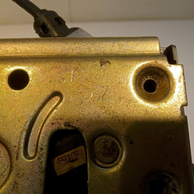 Serrure porte ard occasion RENAULT MEGANE II Phase 1 09-2003->12-2005 1.6 16v 8200028427 4