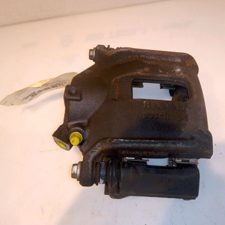 Etrier de frein avant droit occasion RENAULT MEGANE II 7701208589