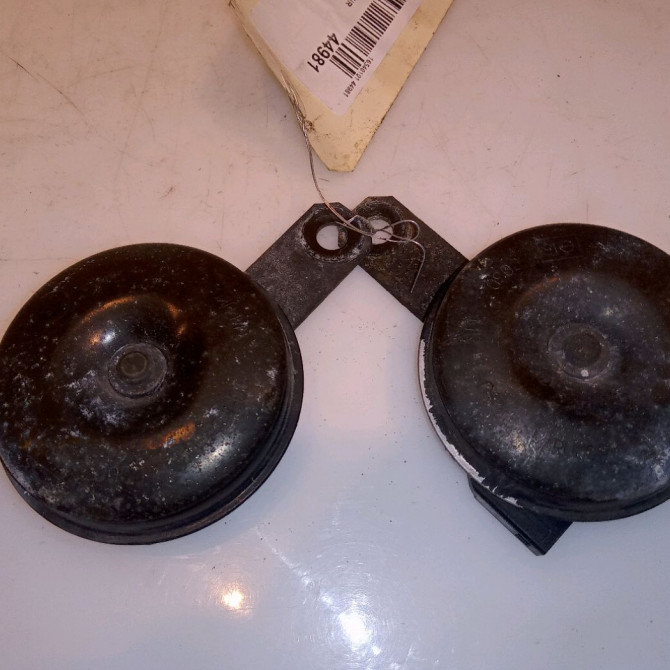 Klaxon  / avertisseur occasion TOYOTA PRIUS II Phase 1 03-2004->11-2009 110 Hybride 8651028130 1