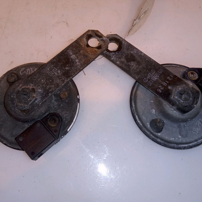 Klaxon  / avertisseur occasion TOYOTA PRIUS II Phase 1 03-2004->11-2009 110 Hybride 8651028130 2