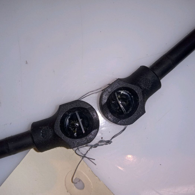 Verin droit hayon occasion RENAULT CLIO IV Phase 2 08-2016->... 0.9i TCE 2