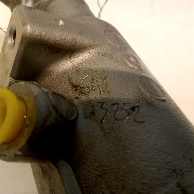 Maitre cylindre occasion TOYOTA PRIUS III Phase 1 06-2009->02-2012 1.8i EH 16v [HYBRID RECHARGEABLE] 100ch 3