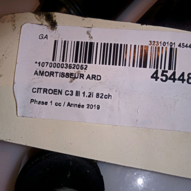 Amortisseur arrière droit occasion CITROEN C3 III Phase 1 10-2016->... 1.2i 82ch 9824997280 3