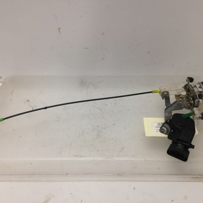 Serrure porte avg occasion TOYOTA AYGO I Phase 1 06-2005->11-2009 690400H020 1