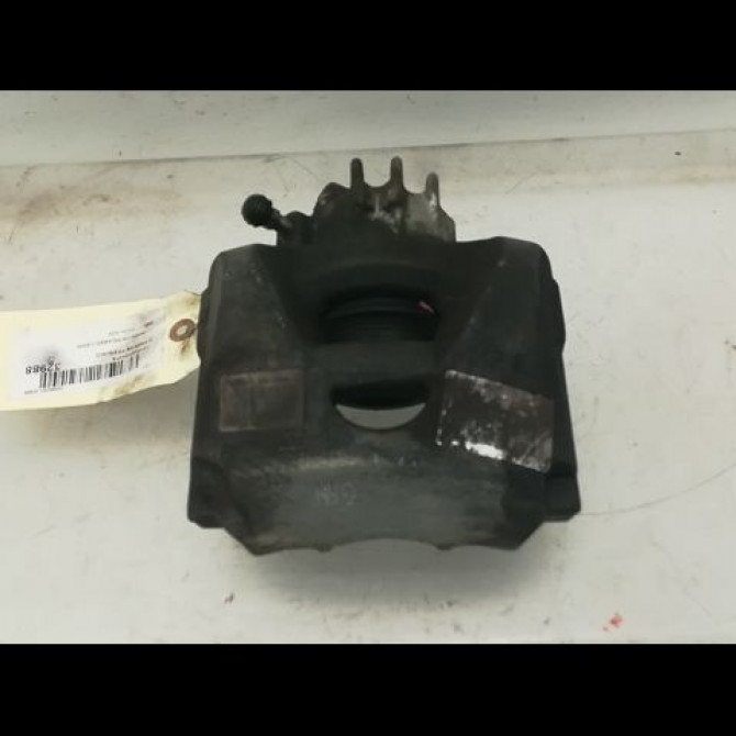 Etrier de frein avant droit occasion CITROEN C4 PICASSO I Phase 1 01-2007->10-2013 4400V8 1