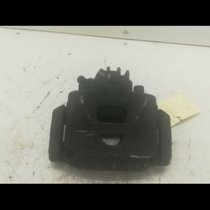 Etrier de frein avant droit occasion PEUGEOT PARTNER II Phase 1 05-2008->03-2012 1.6 HDI 75ch 4400V8 1