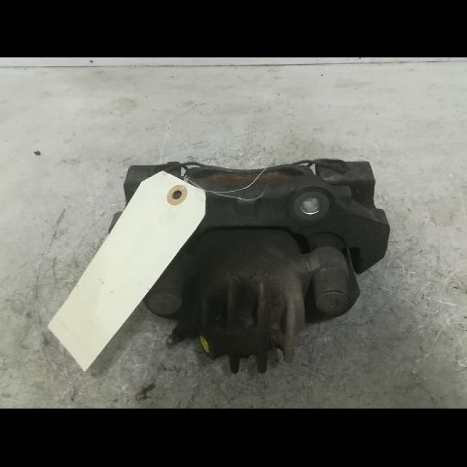 Etrier de frein avant droit occasion CITROEN BERLINGO II Phase 3 04-2015->... 4400V8 2