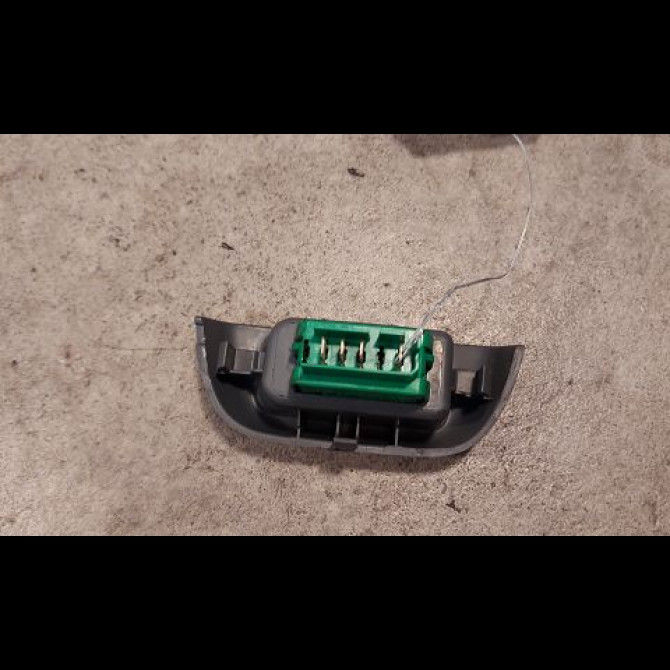 Commande lève-glace porte avant gauche occasion TOYOTA AYGO I Phase 1 06-2005->11-2009 1.0 VVTI 848100H010 2