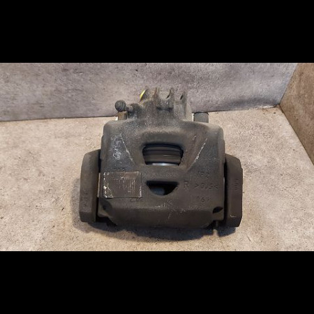 Etrier de frein avant droit occasion CITROEN DS4 Phase 1 01-2011->03-2016 1.6 e-HDi 110ch 4400V8