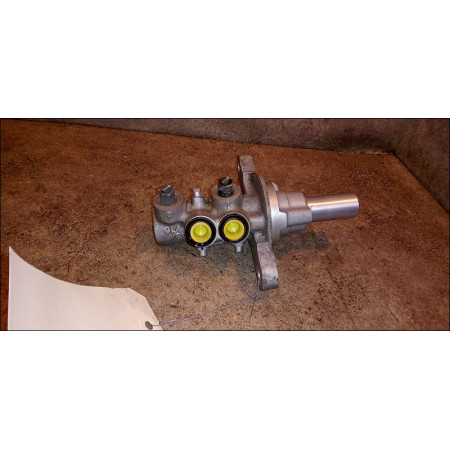 Maitre cylindre occasion TOYOTA AYGO I Phase 2 01-2009->06-2012 1.0 VVTI 4702509030