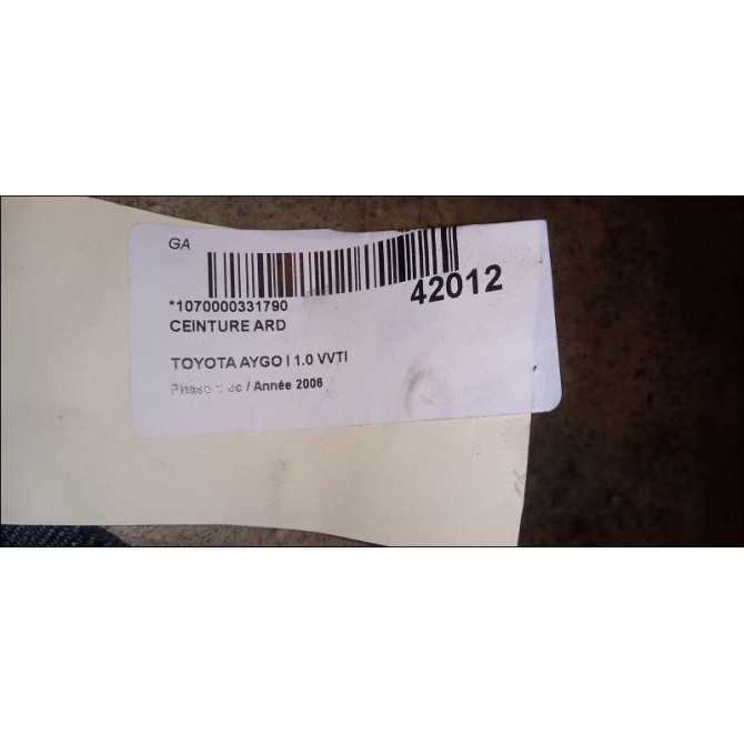 Ceinture arrière droite occasion TOYOTA AYGO I Phase 1 06-2005->11-2009 1.0 VVTI 733600H010C3 2