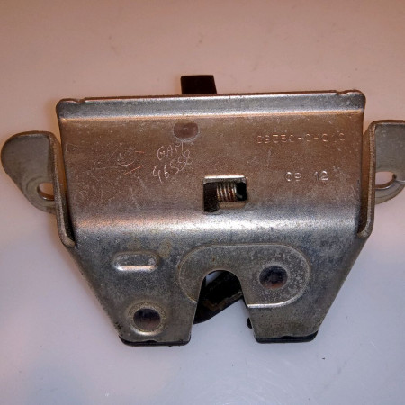 Serrure hayon occasion TOYOTA AYGO I Phase 1 04-1995->04-1999 1.0 VVTI 68ch 693500H010