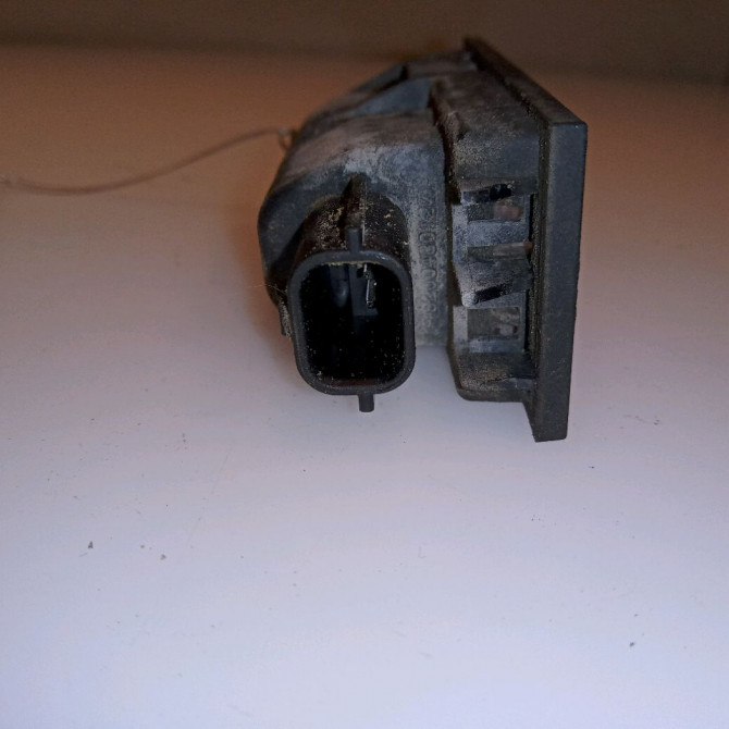 Eclaireur plaque de police g occasion RENAULT MEGANE III Phase 2 01-2012->06-2014 1.5 DCI 110ch 8200480127 3