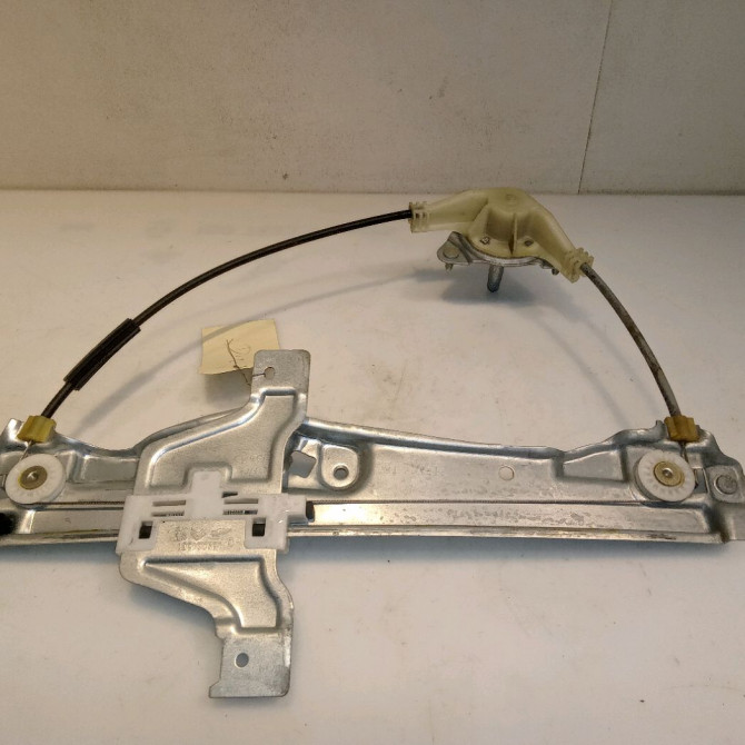 Mecanisme leve-glace arrière droit occasion CITROEN C3 III Phase 1 10-2016->... 1.2i 110ch 9815998280 2