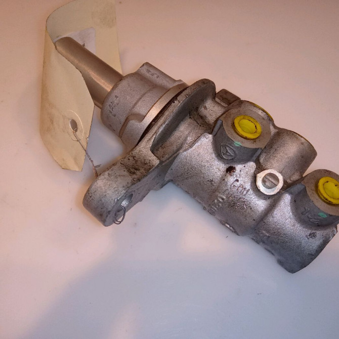 Maitre cylindre occasion TOYOTA AYGO I Phase 1 04-1995->04-1999 1.0 VVTI 68ch 4702509030 2