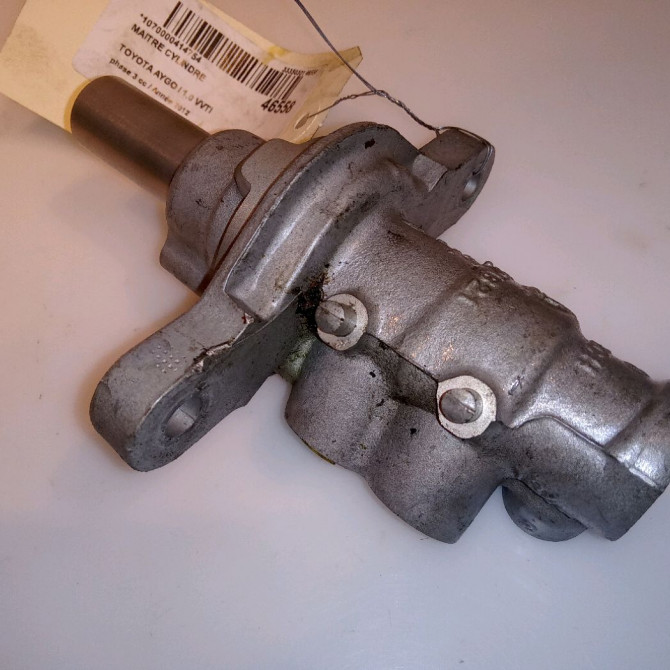 Maitre cylindre occasion TOYOTA AYGO I Phase 1 04-1995->04-1999 1.0 VVTI 68ch 4702509030 3