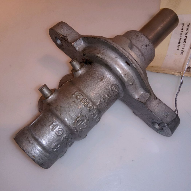 Maitre cylindre occasion TOYOTA AYGO I Phase 1 04-1995->04-1999 1.0 VVTI 68ch 4702509030 4