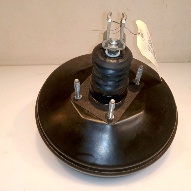 Servo-frein occasion TOYOTA AYGO I Phase 1 04-1995->04-1999 1.0 VVTI 68ch 4461009670 2