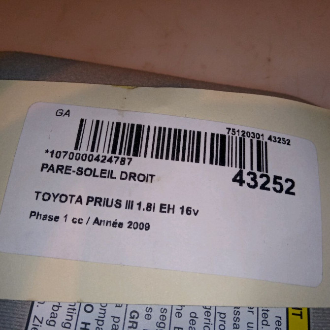 Pare-soleil droit occasion TOYOTA PRIUS III Phase 1 06-2009->02-2012 1.8i EH 16v [HYBRID RECHARGEABLE] 100ch 7431047200B0 4