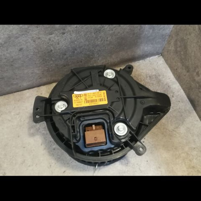 Ventilateur de chauffage occasion AUDI A4 II Phase 1 AVANT 09-2001->11-2004 8E1820021E 2