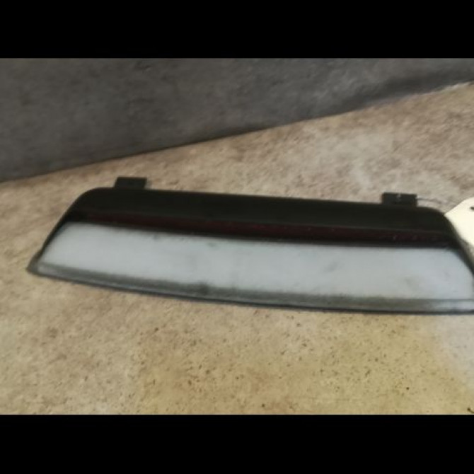 Feux stop supplementaire occasion VOLKSWAGEN PASSAT IV Phase 2 10-2000->03-2005 1J5945121D 1