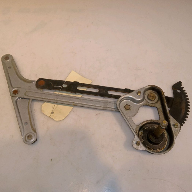 Mecanisme leve-glace arrière droit occasion RENAULT 11 Phase 1 04-1983->06-1989 1.6 D 1