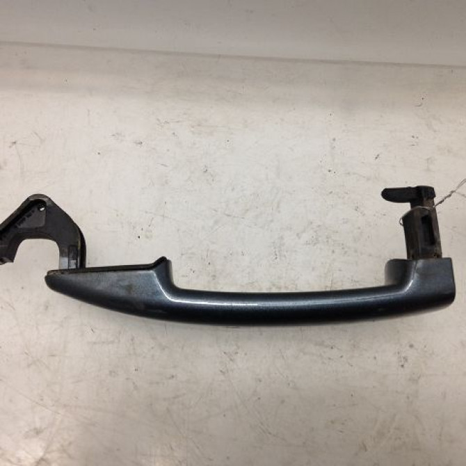 Poignee ext porte avd occasion PEUGEOT 407 Phase 1 04-2004->07-2008 1.6 HDI 16v 9101ER 2