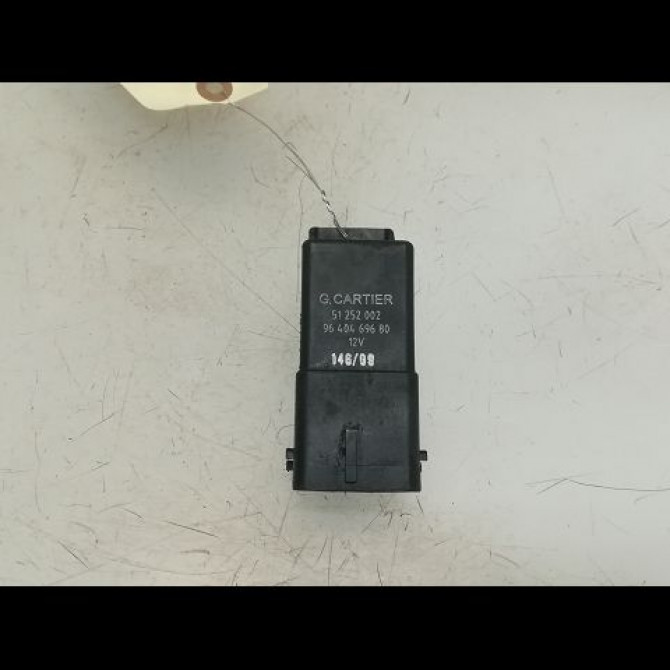 Boitier de préchauffage occasion PEUGEOT 206 + Phase 1 03-2009->05-2013 1.1i 8v 60ch 598140 1