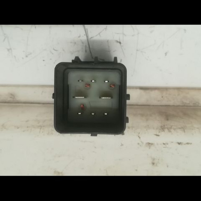 Boitier de préchauffage occasion PEUGEOT 308 I Phase 1 09-2007->03-2011 1.6 HDI 16v 110ch 598140 3