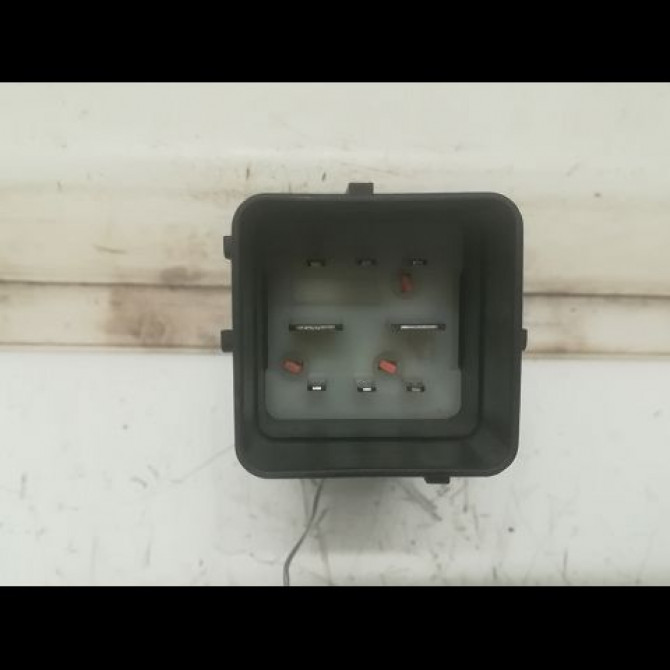 Boitier de préchauffage occasion CITROEN C3 I Phase 1 04-2002->10-2005 1.4HDI 8v 70ch 598140 3