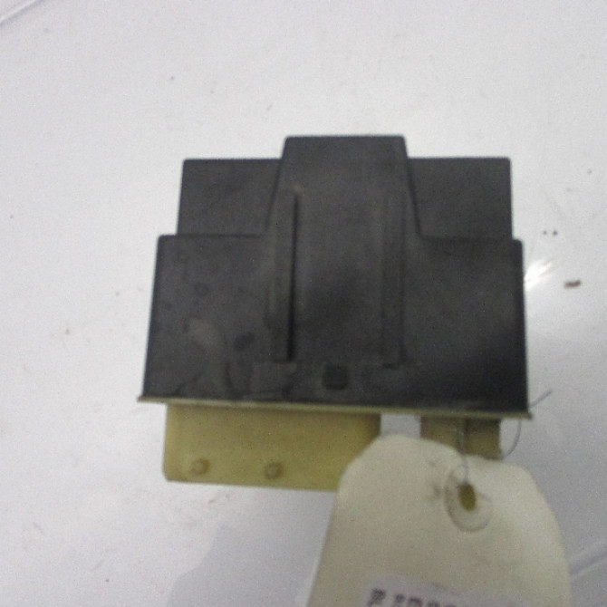 Boitier de préchauffage occasion PEUGEOT 407 Phase 1 04-2004->07-2008 598140 3