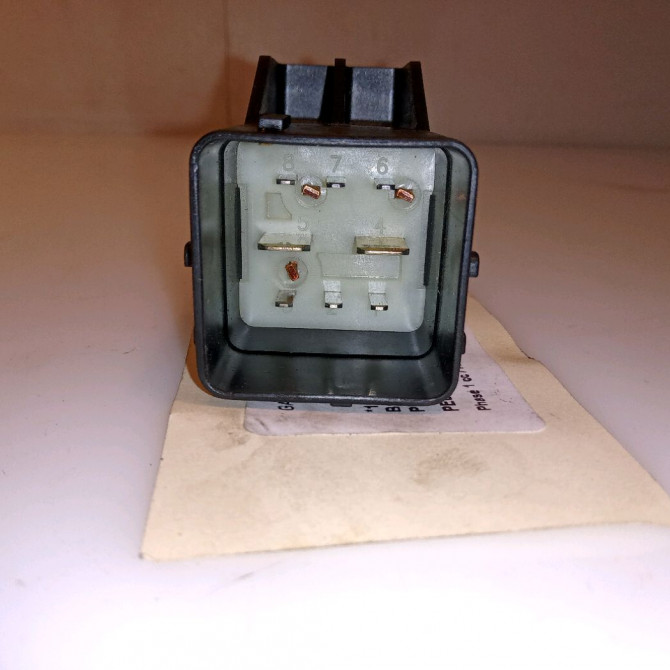 Boitier de préchauffage occasion PEUGEOT 308 I Phase 1 09-2007->03-2011 1.6 HDI 16v 110ch 598140 3