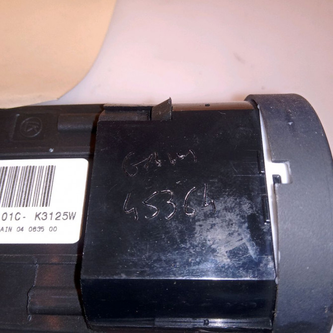 Interrupteur commande de phares occasion AUDI A4 II 3