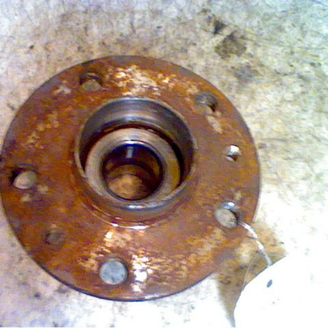 Moyeu ard occasion RENAULT ESPACE III Phase 1 12-1996->09-2002 2.0 6025171136 1