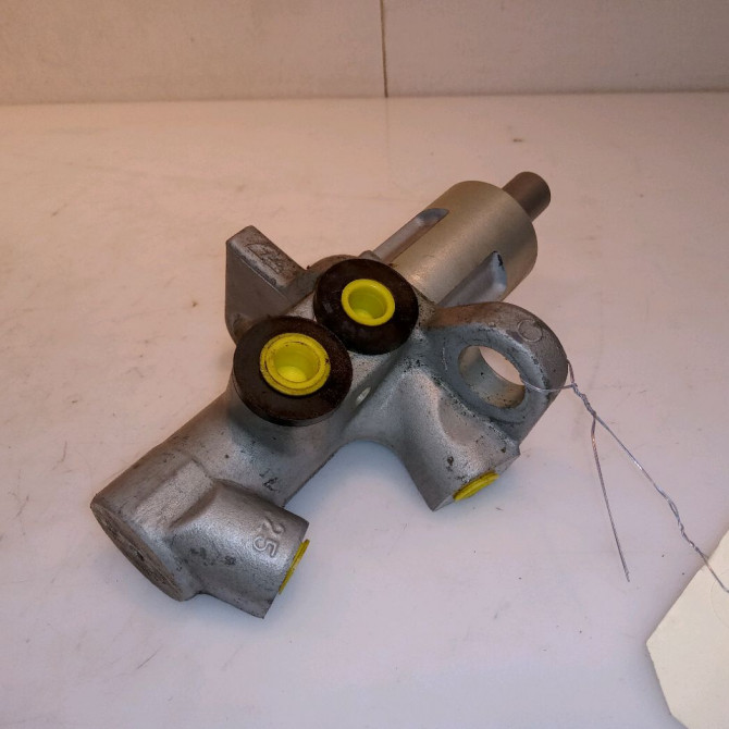 Maitre cylindre occasion AUDI A4 II 1