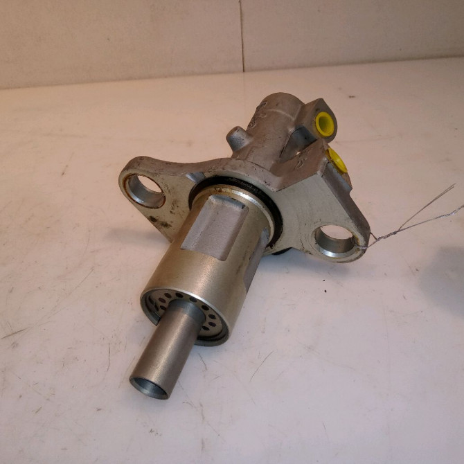 Maitre cylindre occasion AUDI A4 II 2