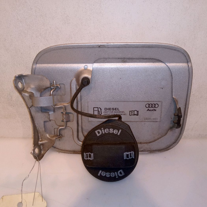 Volet de trappe carburant occasion AUDI A4 II 1